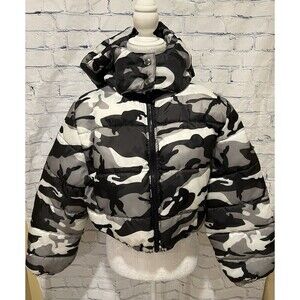 Almost Famous black and white camouflage cropped puffer jacket Size 1X